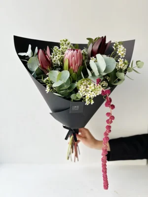 Bouquet of flowers - Black Chocolate