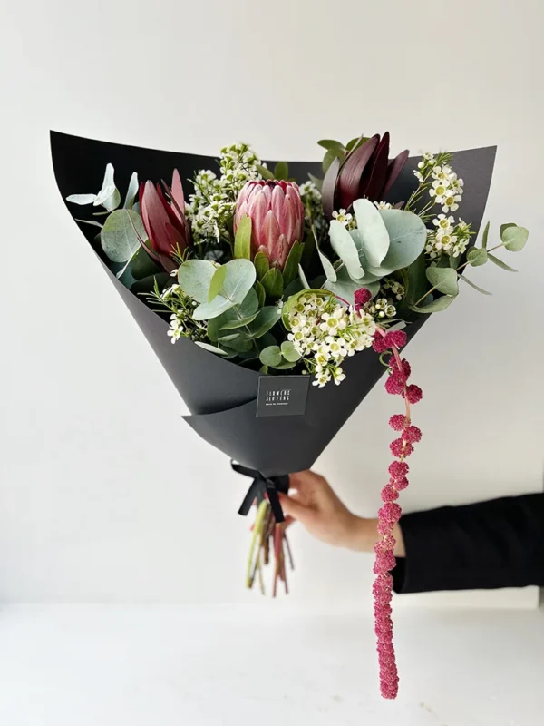Bouquet of flowers - Black Chocolate