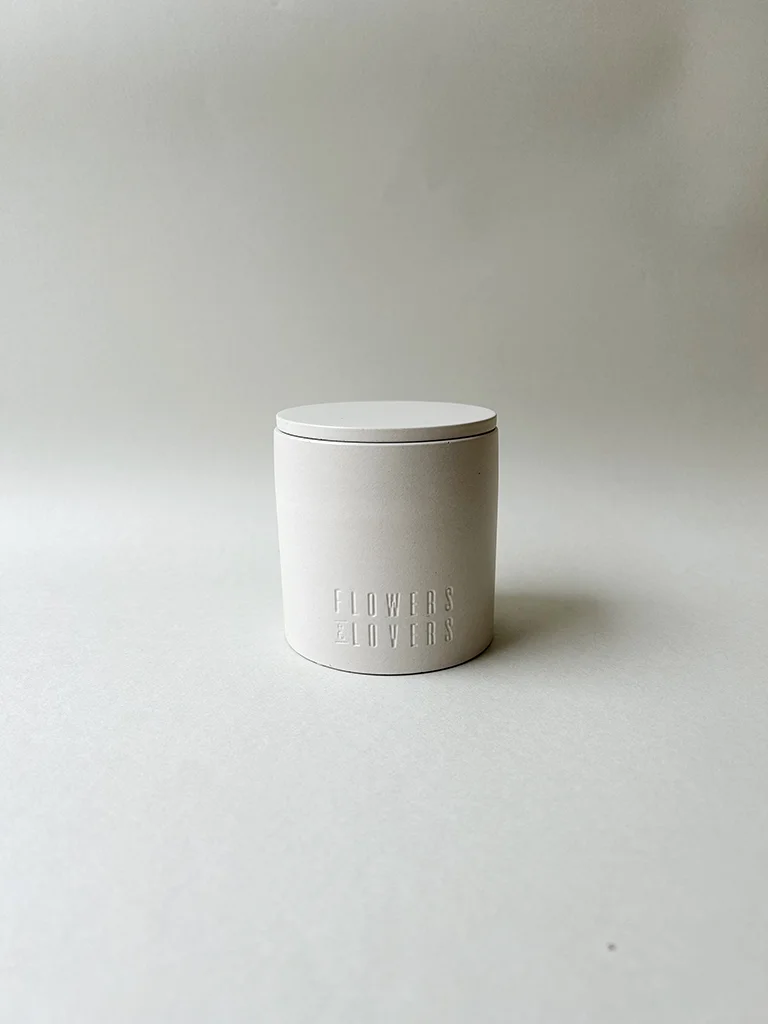 White handmade candle White handmade candle