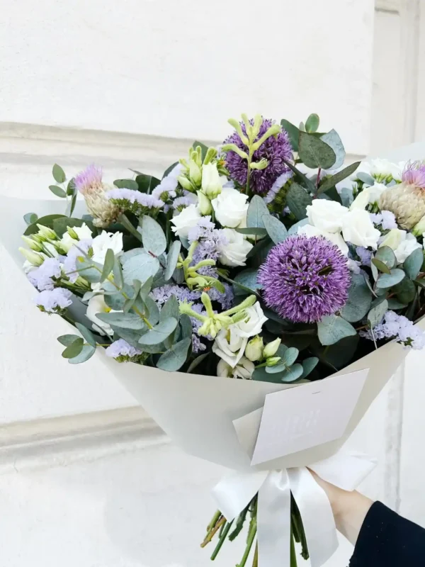 classic Mother's Day bouquet