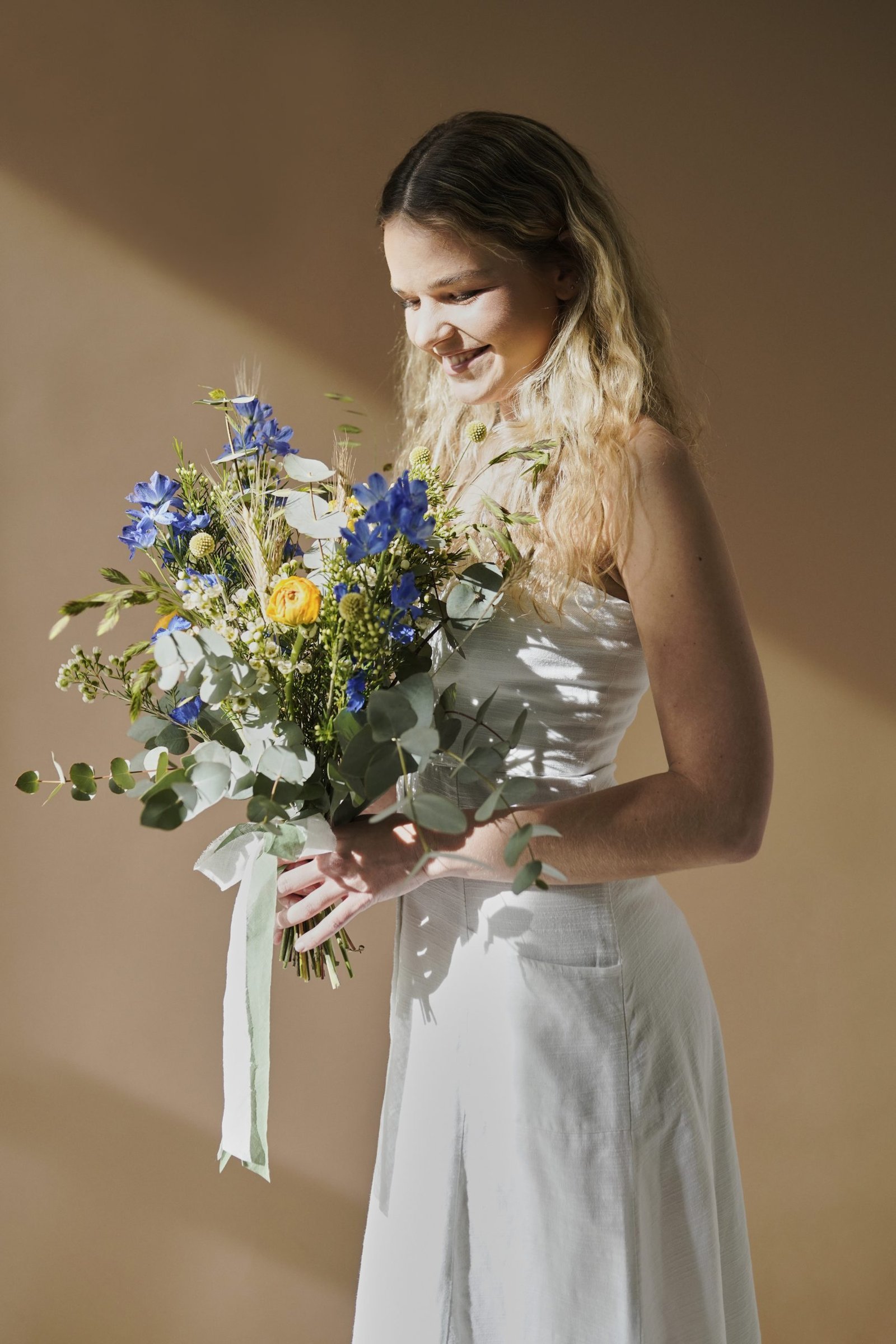 Flax Blooms, a Bride Goes to Her Groom