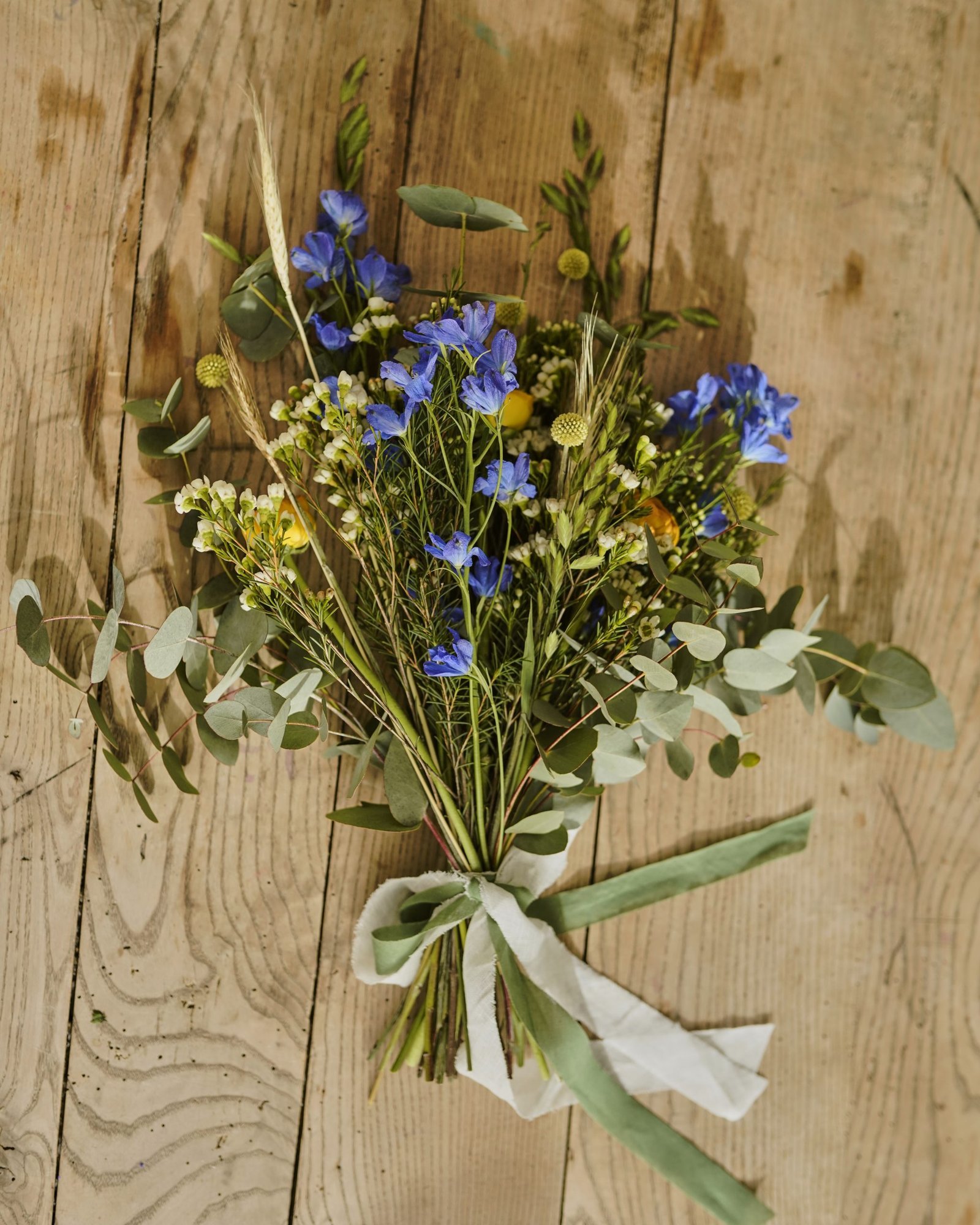 Flax Blooms, a Bride Goes to Her Groom